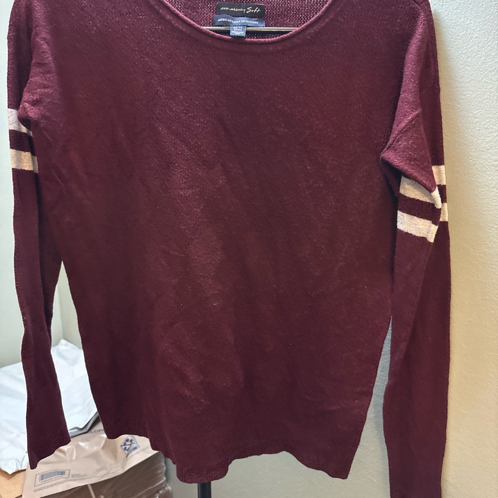 American Eagle Outfitters Burgundy Knit Top
